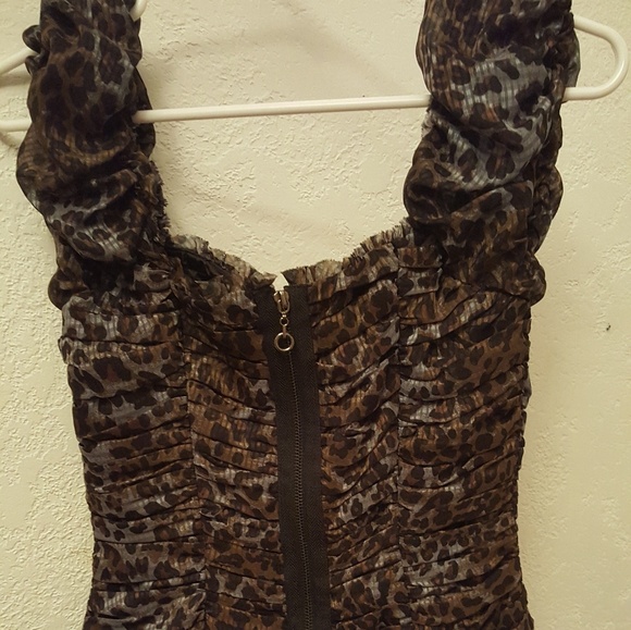 Dress - Picture 4 of 4